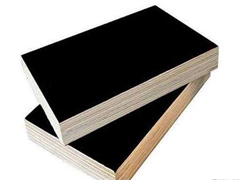 清水模板比起普通木板有什么优势呢？